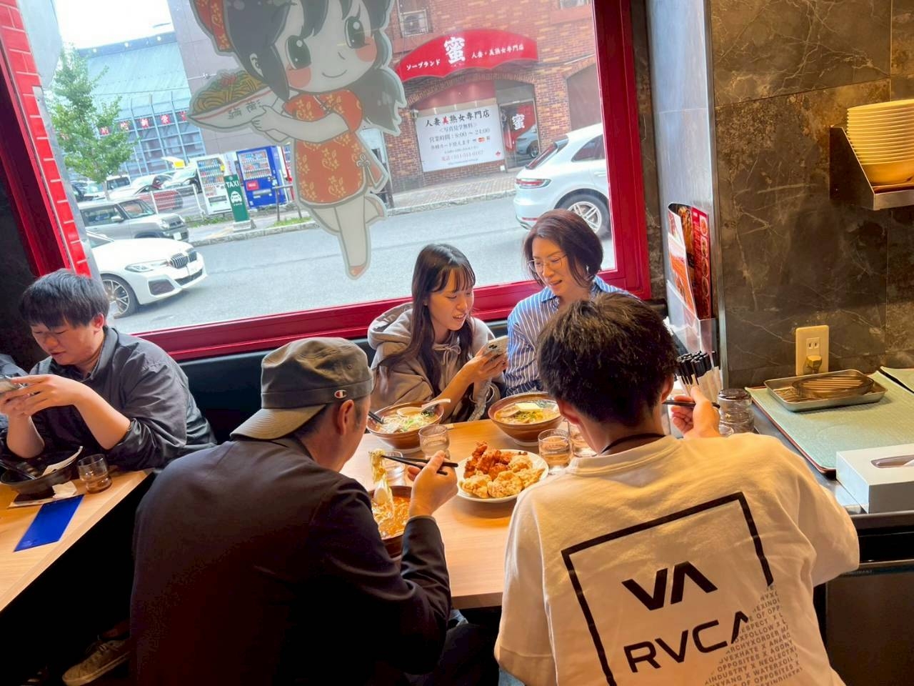 LINE_ALBUM_2025.10.13-15 北海道社員旅行_251031_48.jpg