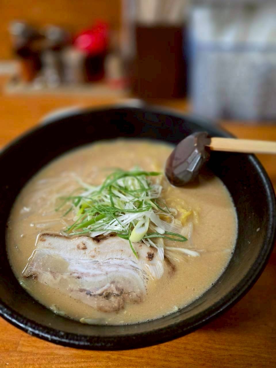 LINE_ALBUM_2025.10.13-15 北海道社員旅行_251031_19.jpg