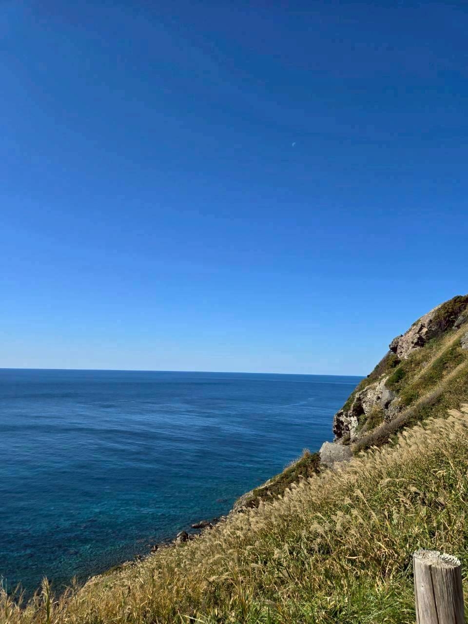 LINE_ALBUM_2025.10.13-15 北海道社員旅行_251031_37.jpg