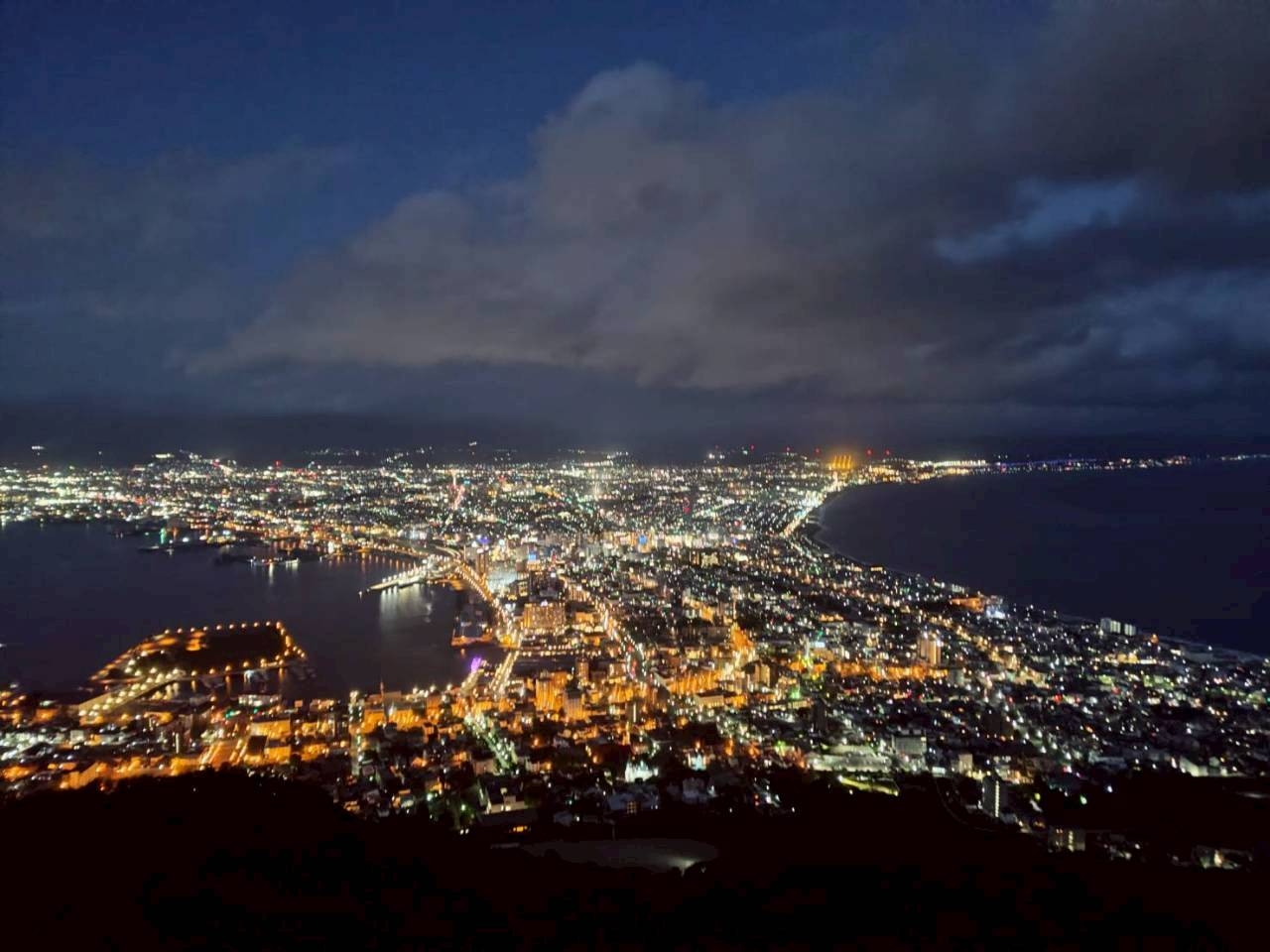 LINE_ALBUM_2025.10.13-15 北海道社員旅行_251031_5.jpg