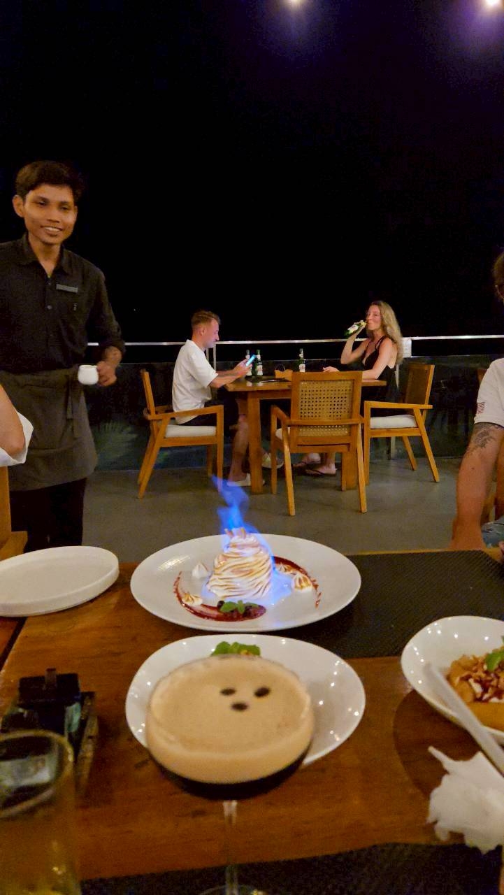 LINE_ALBUM_2025.10.23-27 バリ島社員旅行_251031_34.jpg